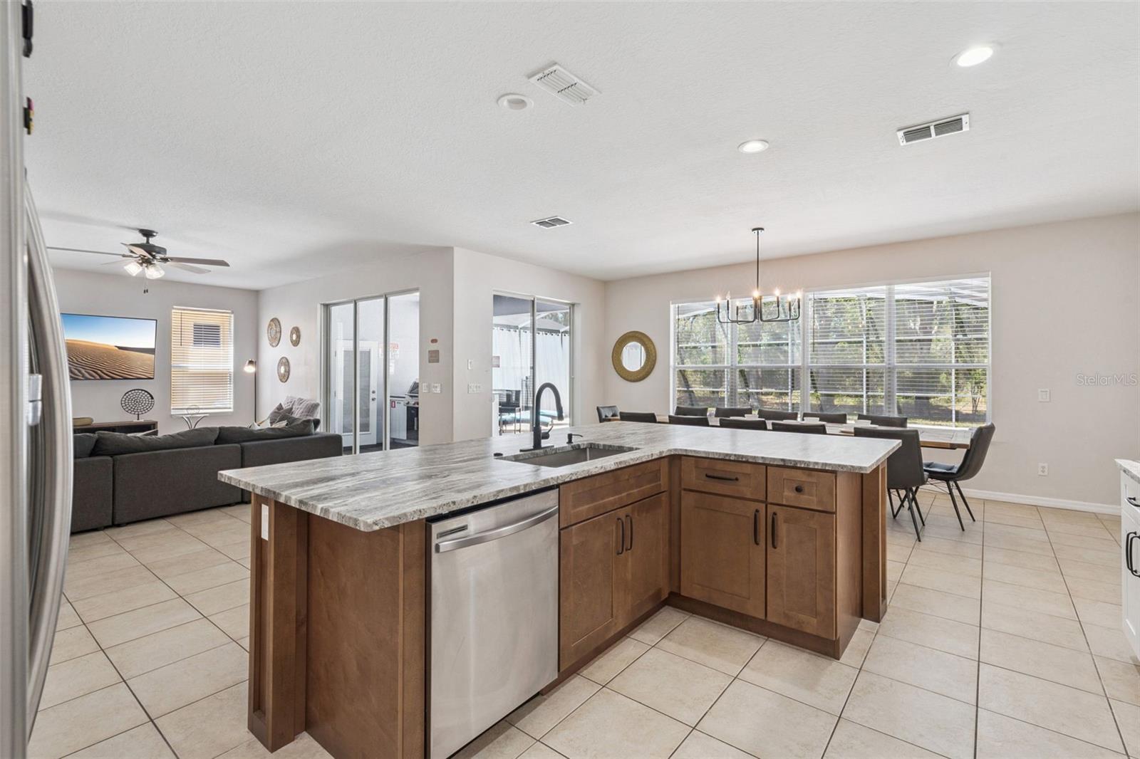 110 ORANGE COSMOS BLVD, DAVENPORT, FL, 33837