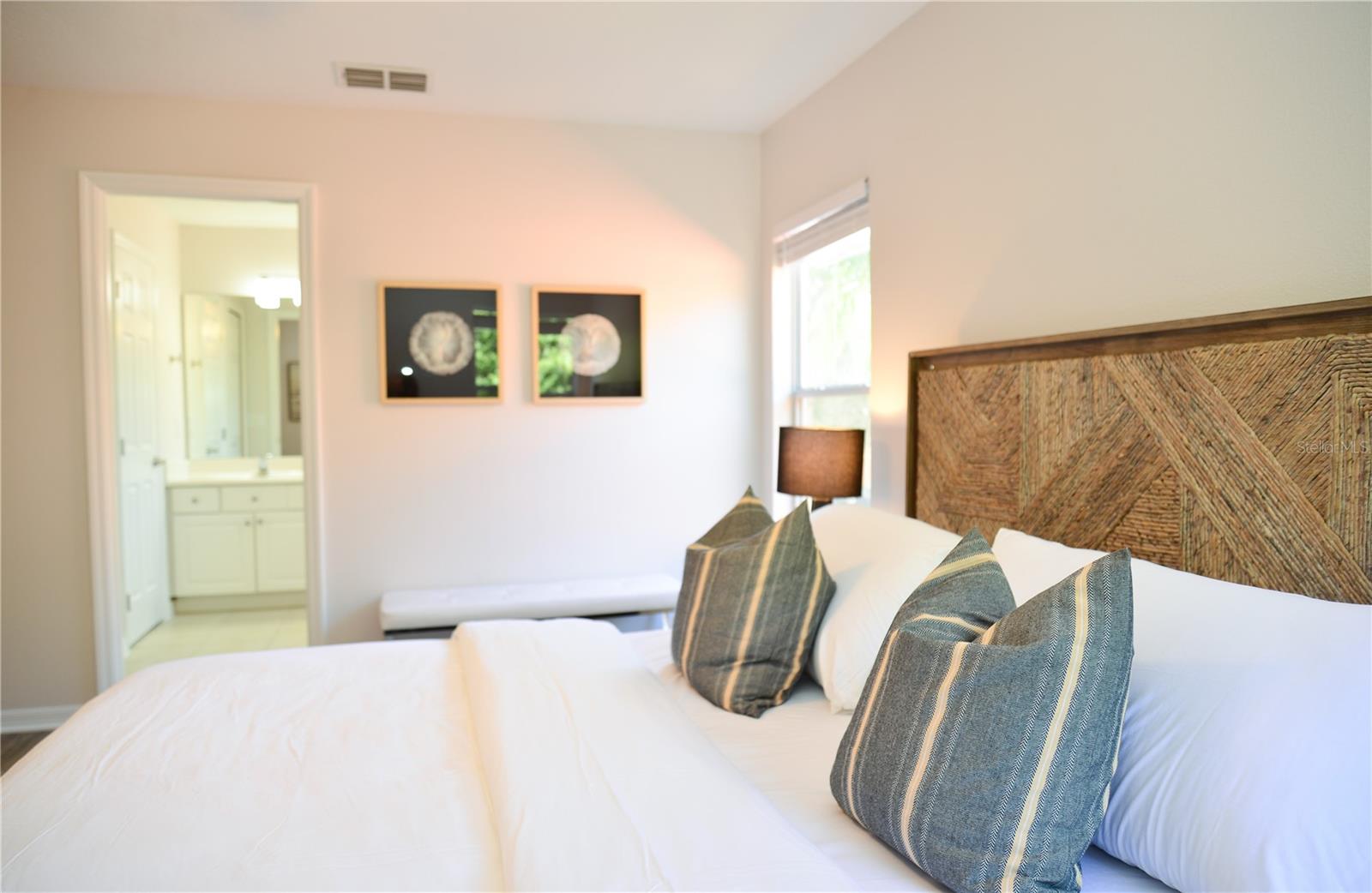 110 ORANGE COSMOS BLVD, DAVENPORT, FL, 33837