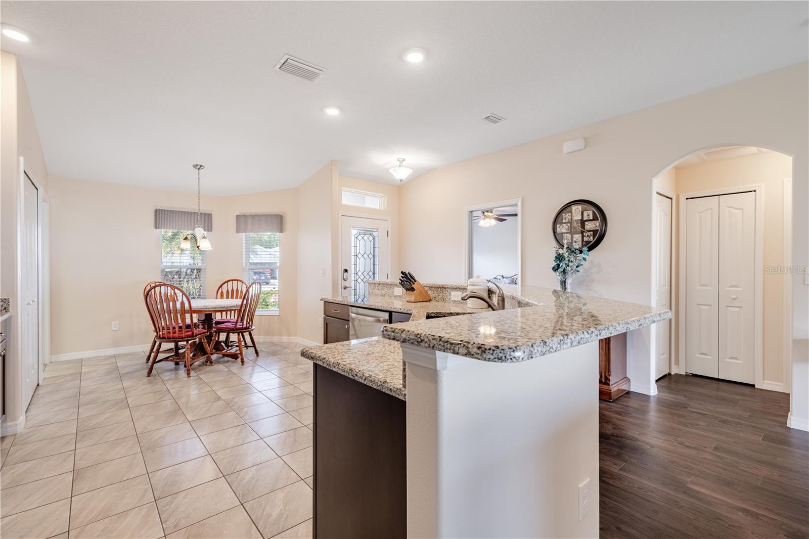 27118 ROANOKE DR, LEESBURG, FL, 34748