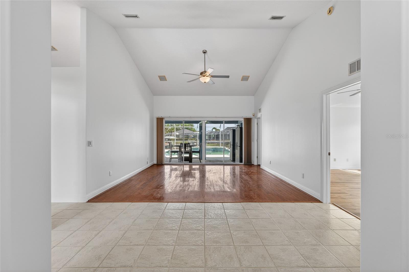 20 CORONA CT, PALM COAST, FL, 32137