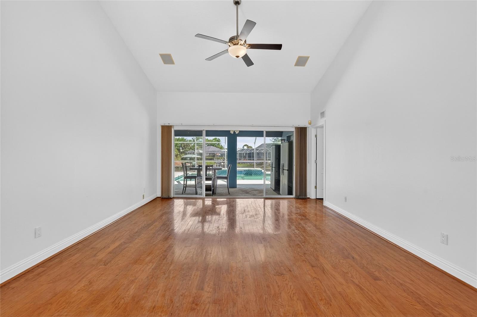 20 CORONA CT, PALM COAST, FL, 32137