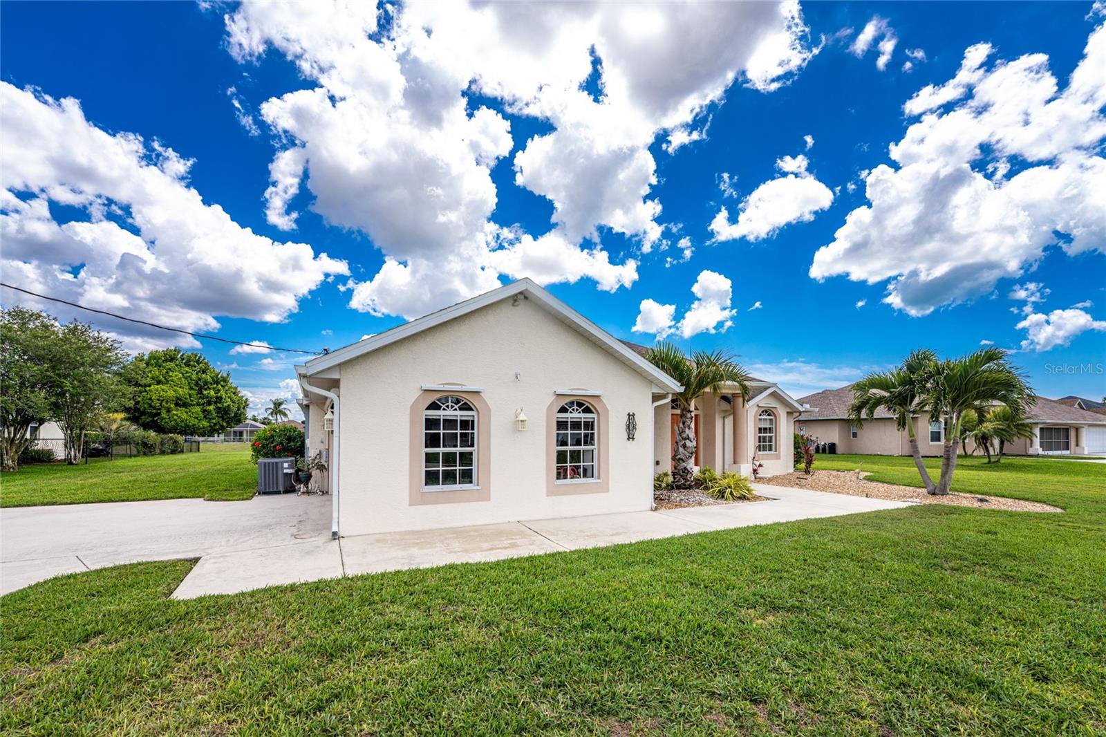 438 BOUNDARY BLVD, ROTONDA WEST, FL, 33947