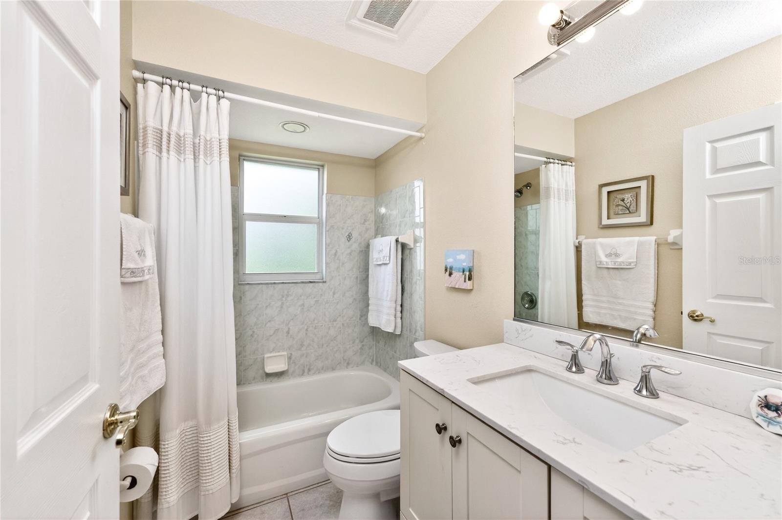 438 BOUNDARY BLVD, ROTONDA WEST, FL, 33947
