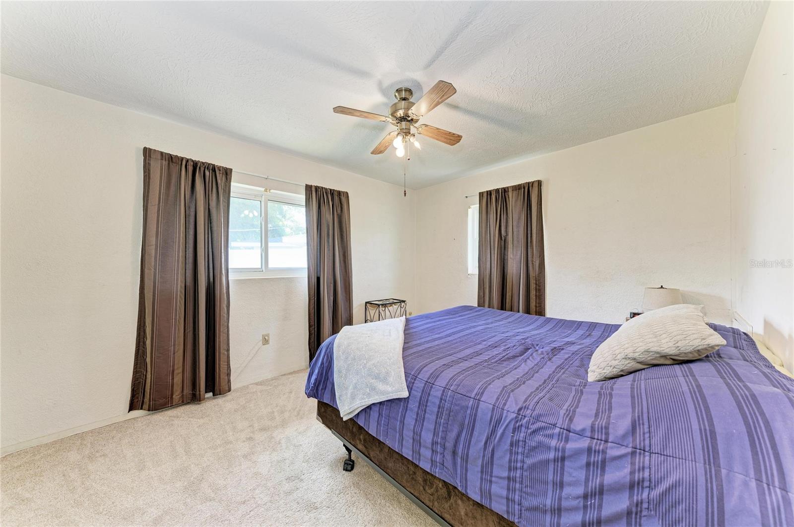 2811 33RD AVE W, BRADENTON, FL, 34205
