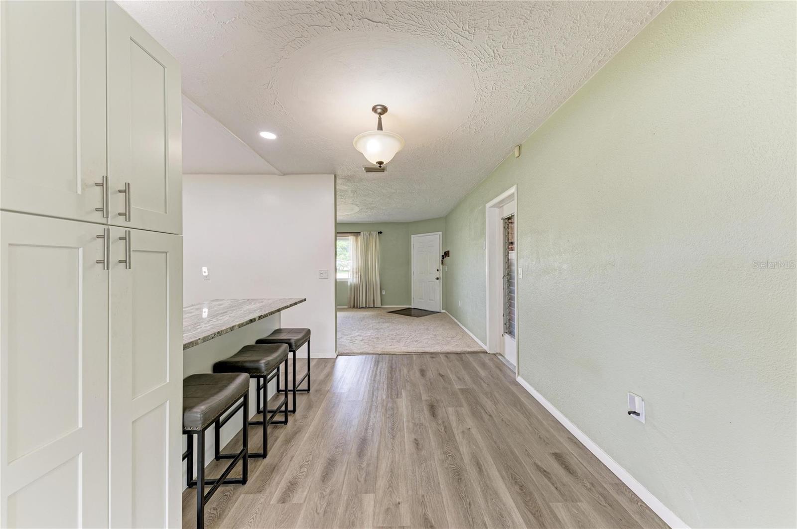 2811 33RD AVE W, BRADENTON, FL, 34205