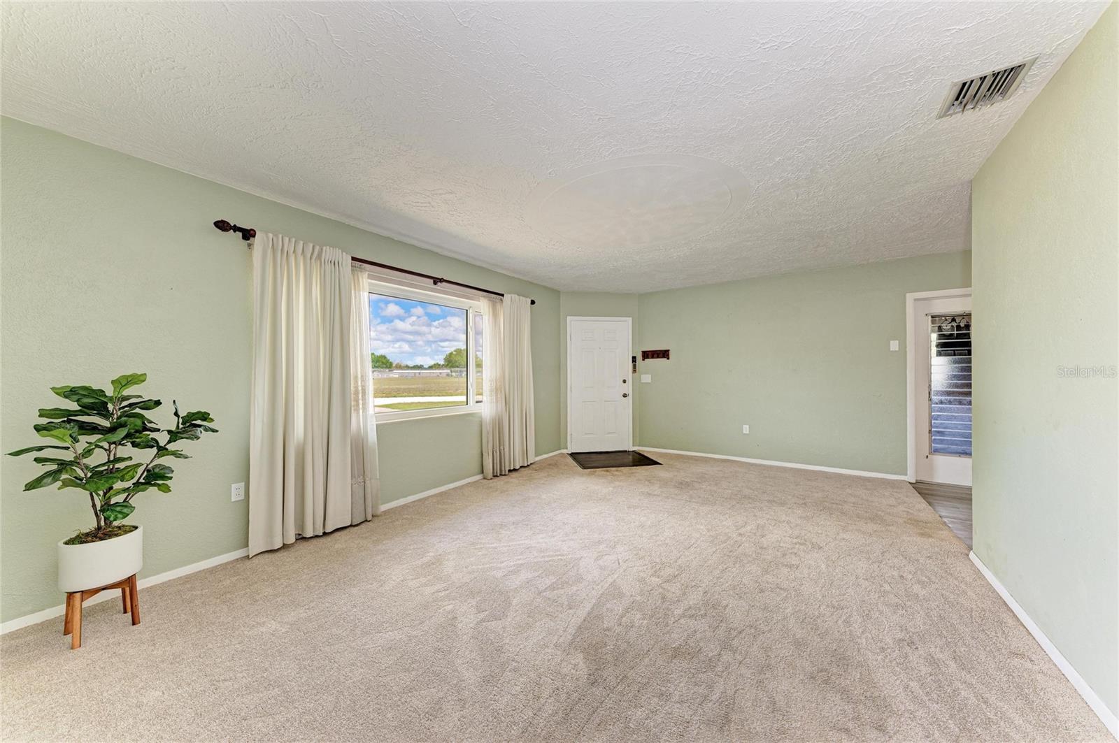 2811 33RD AVE W, BRADENTON, FL, 34205