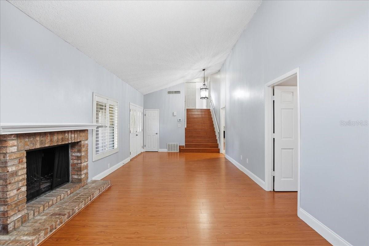 WOODSIDE VILLAGE, ORLANDO, FL, 32817