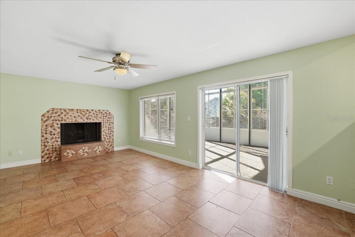 WOODSIDE VILLAGE, ORLANDO, FL, 32817