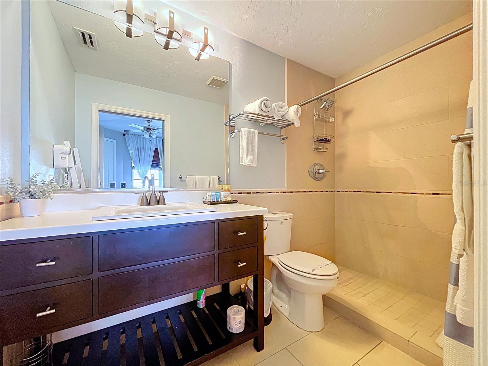 3506 54TH DR W #207, BRADENTON, FL, 34210