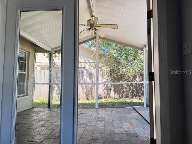 8753 HAMPDEN DR, TAMPA, FL, 33626