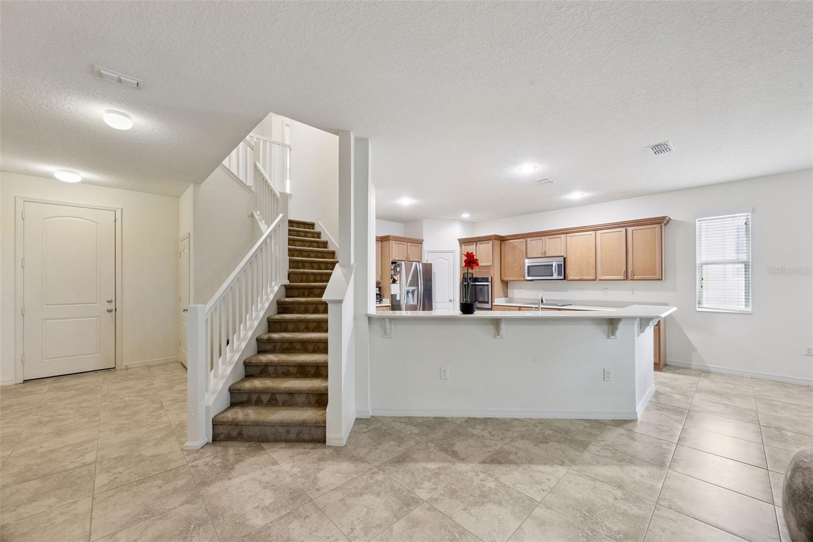 3177 BAYOU LN, TAVARES, FL, 32778