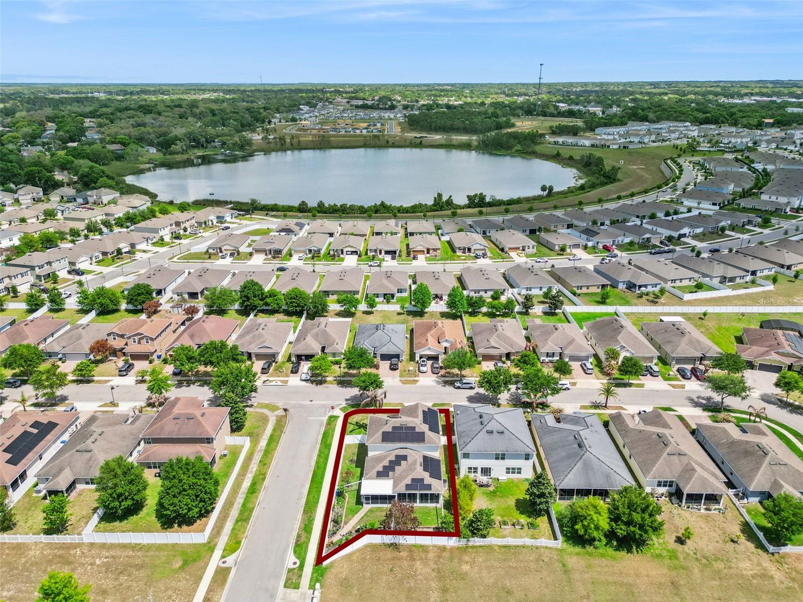 3177 BAYOU LN, TAVARES, FL, 32778