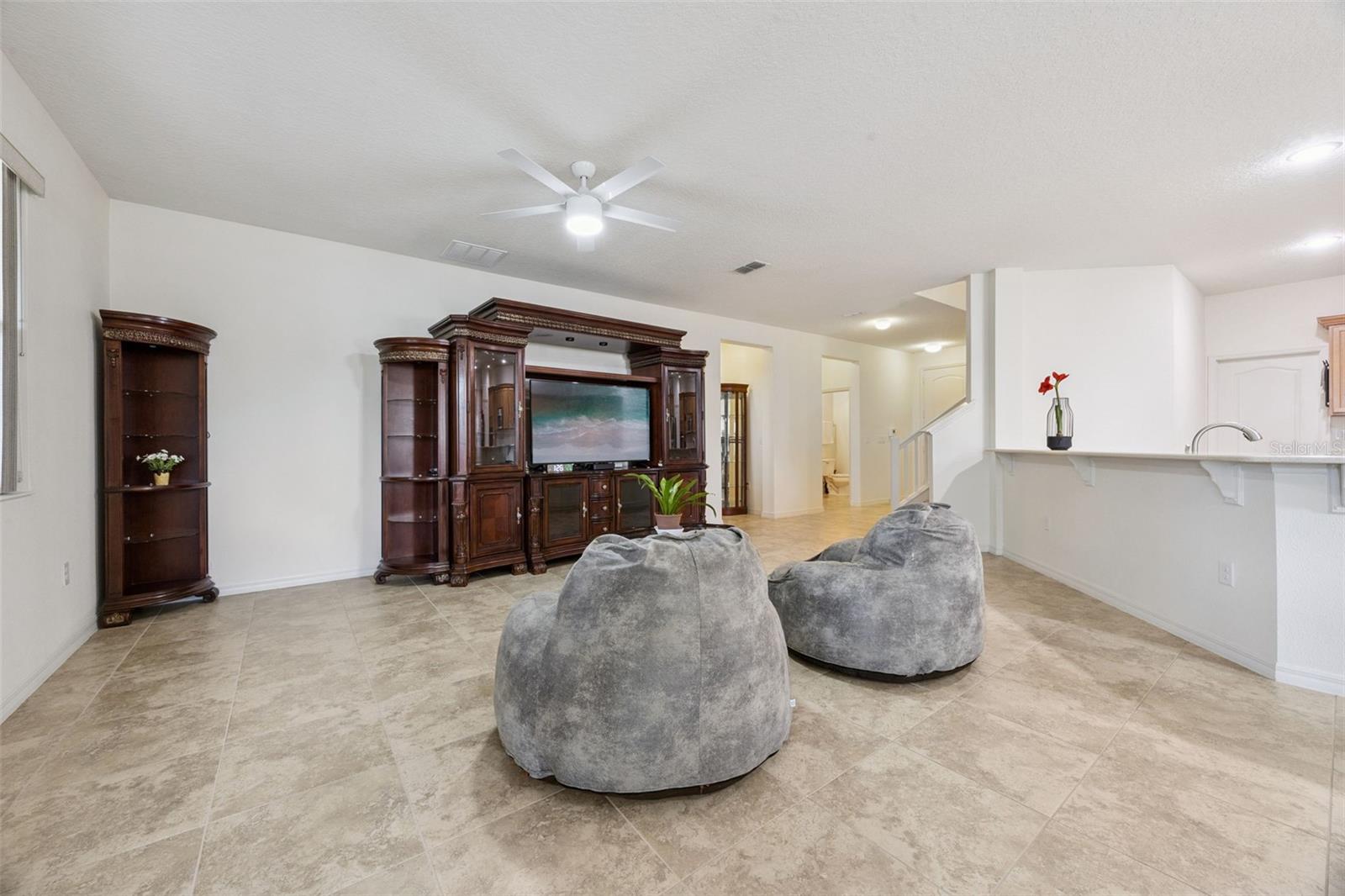 3177 BAYOU LN, TAVARES, FL, 32778