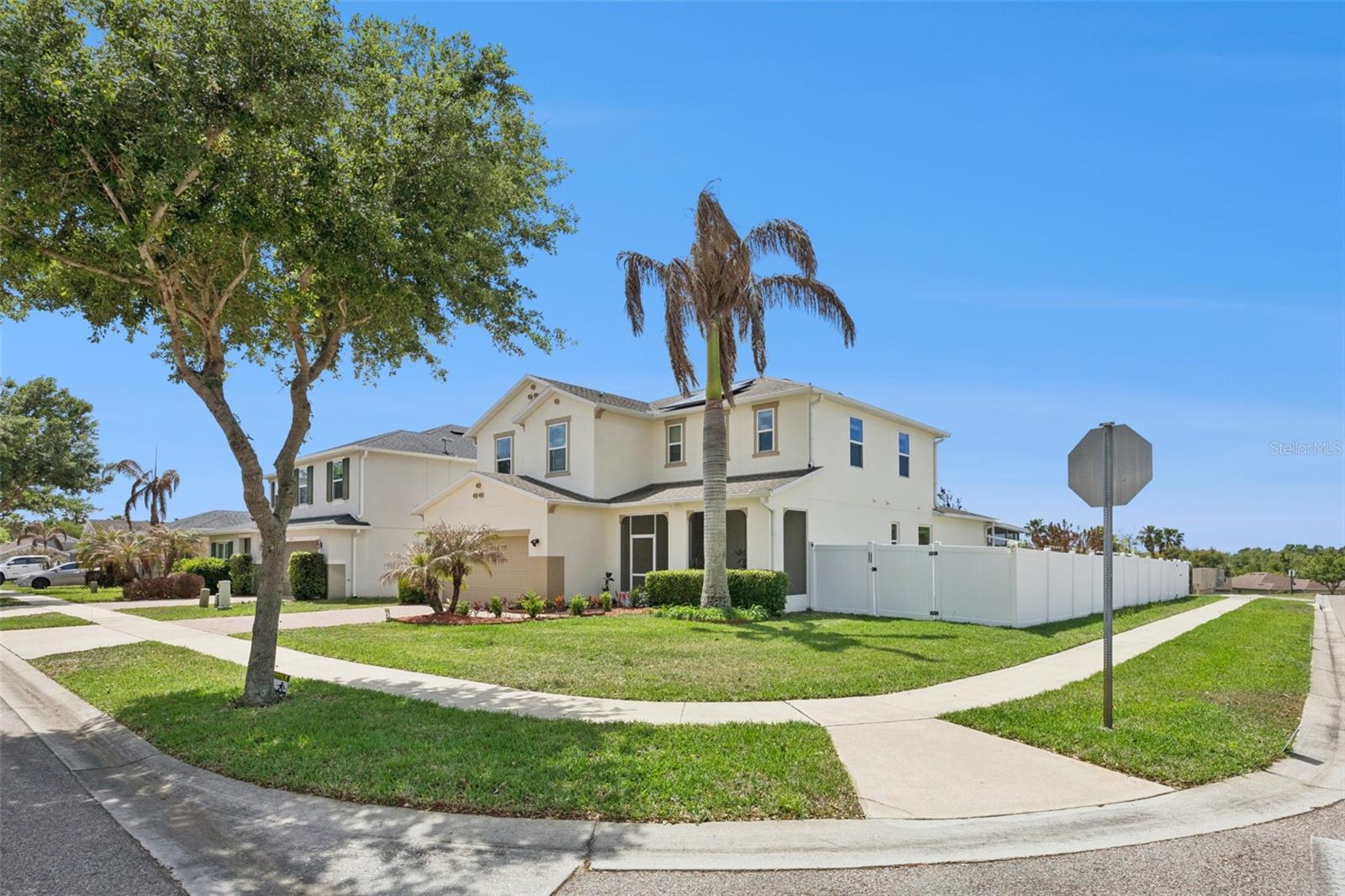 3177 BAYOU LN, TAVARES, FL, 32778
