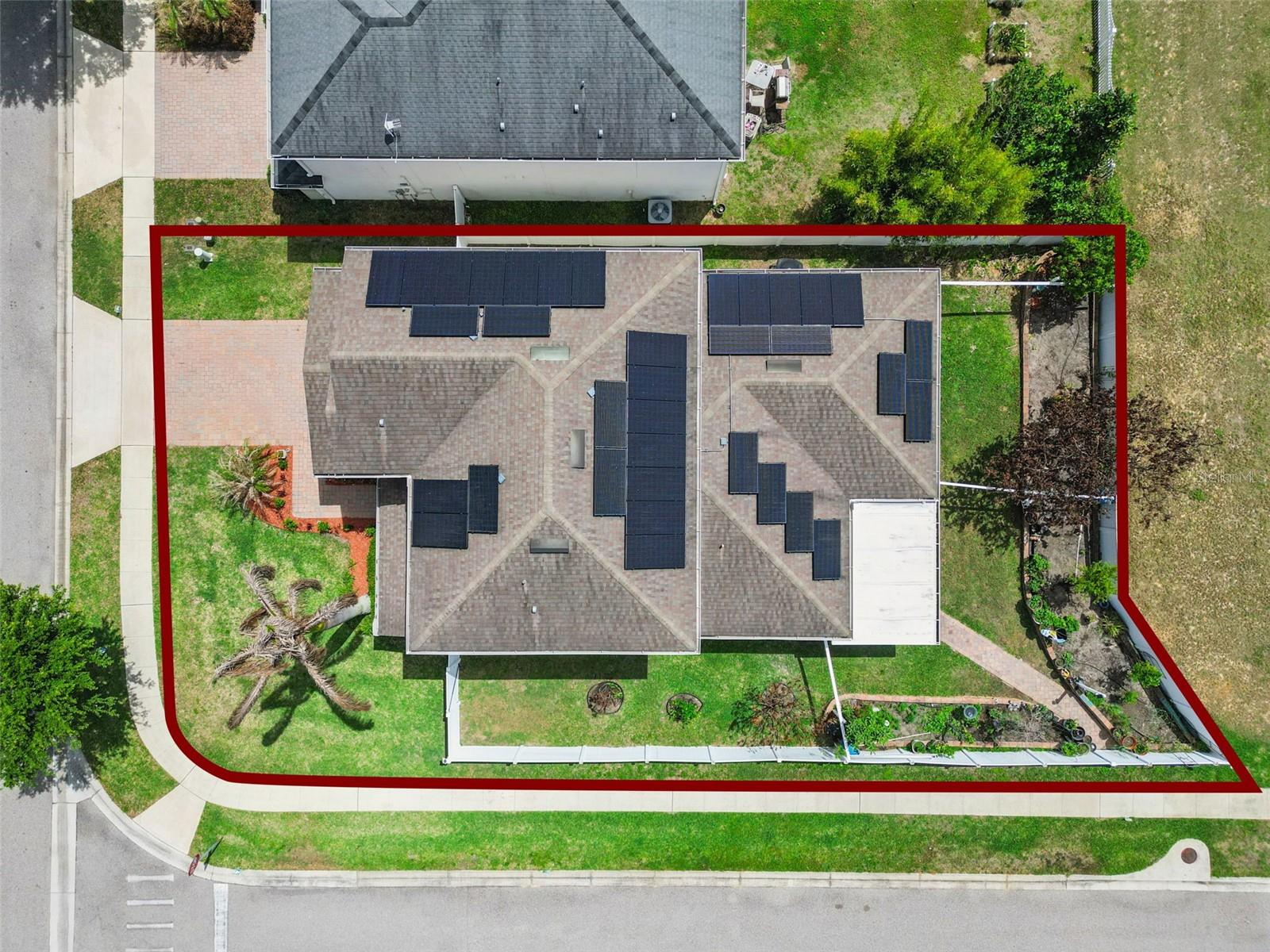 3177 BAYOU LN, TAVARES, FL, 32778