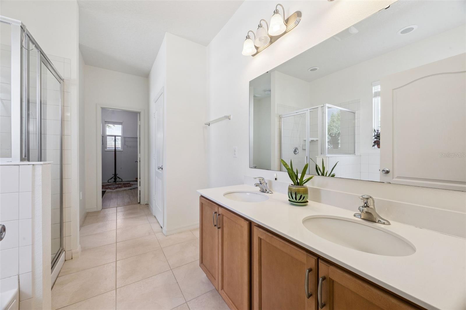 3177 BAYOU LN, TAVARES, FL, 32778