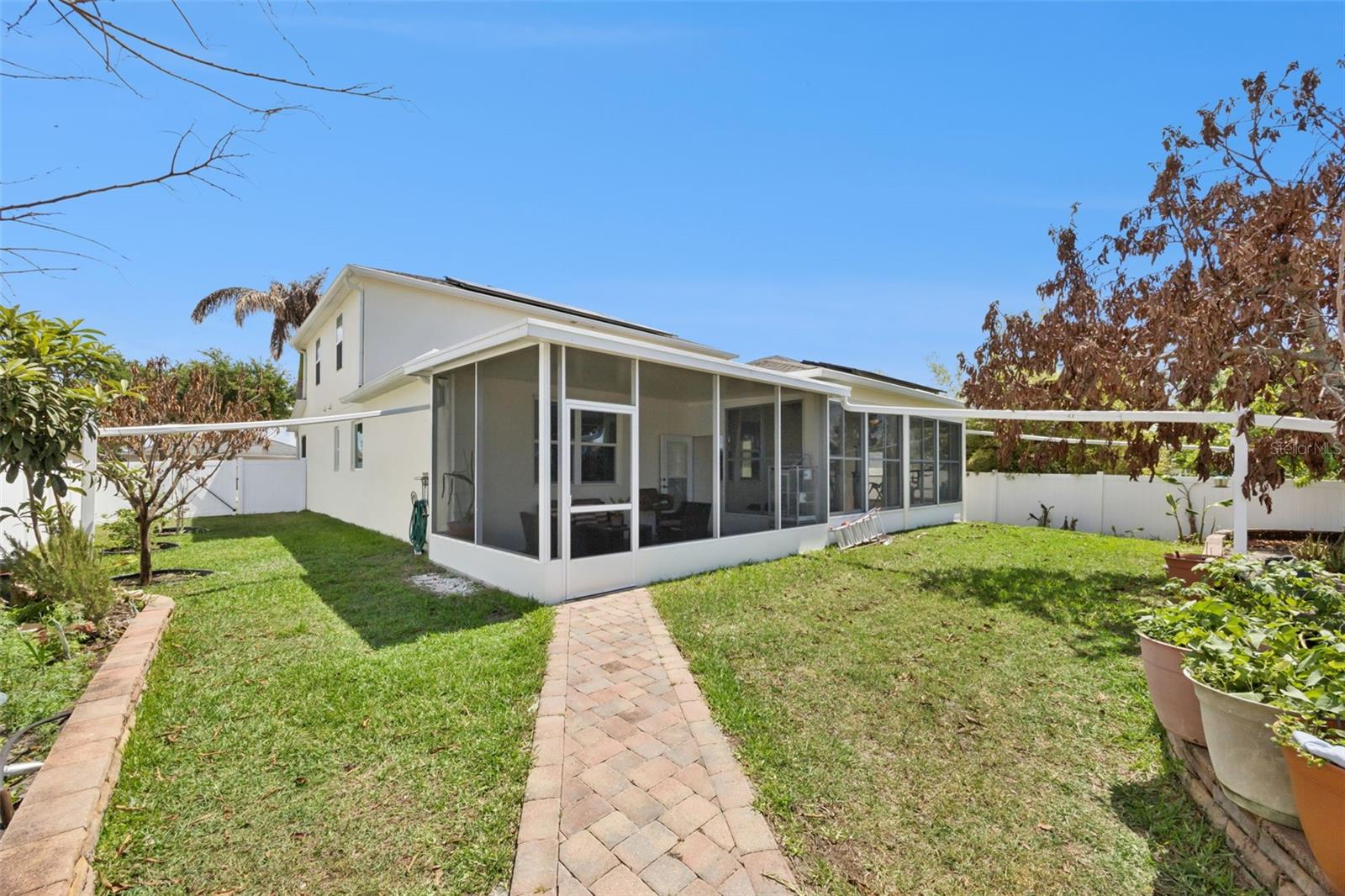 3177 BAYOU LN, TAVARES, FL, 32778