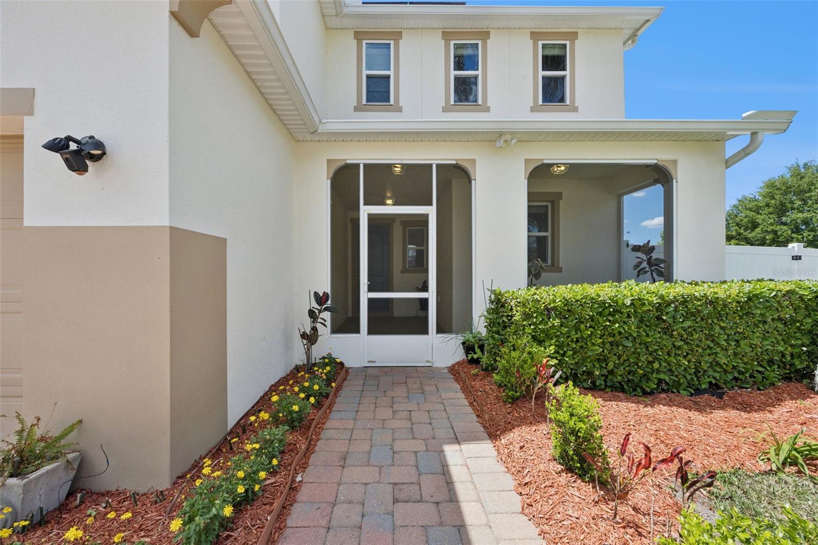 3177 BAYOU LN, TAVARES, FL, 32778