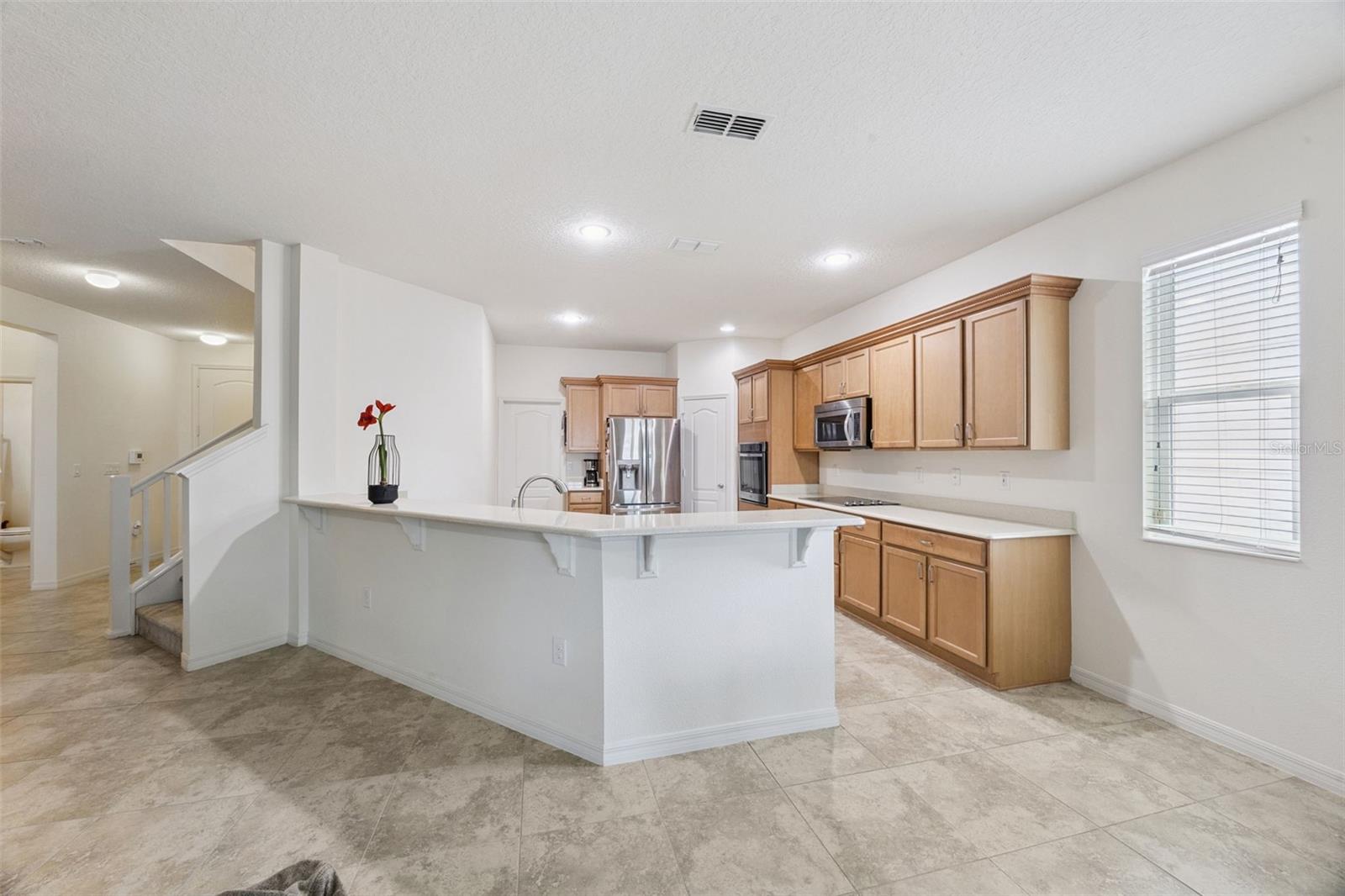 3177 BAYOU LN, TAVARES, FL, 32778