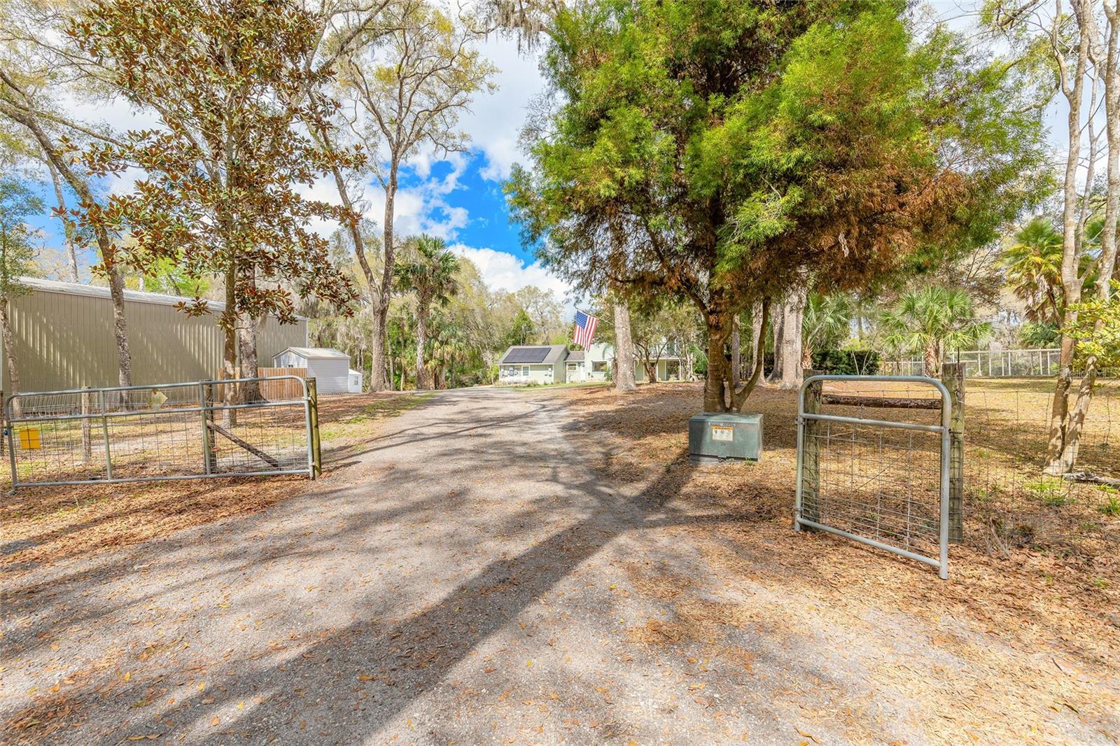 2090 & 2095 STONE RD, DELAND, FL, 32720