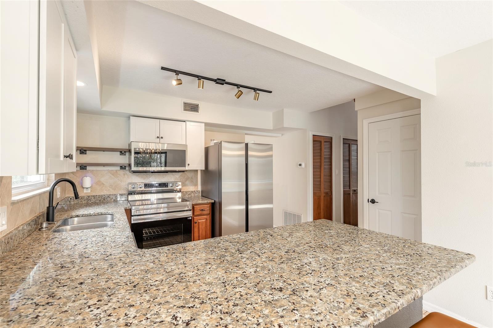 2090 & 2095 STONE RD, DELAND, FL, 32720