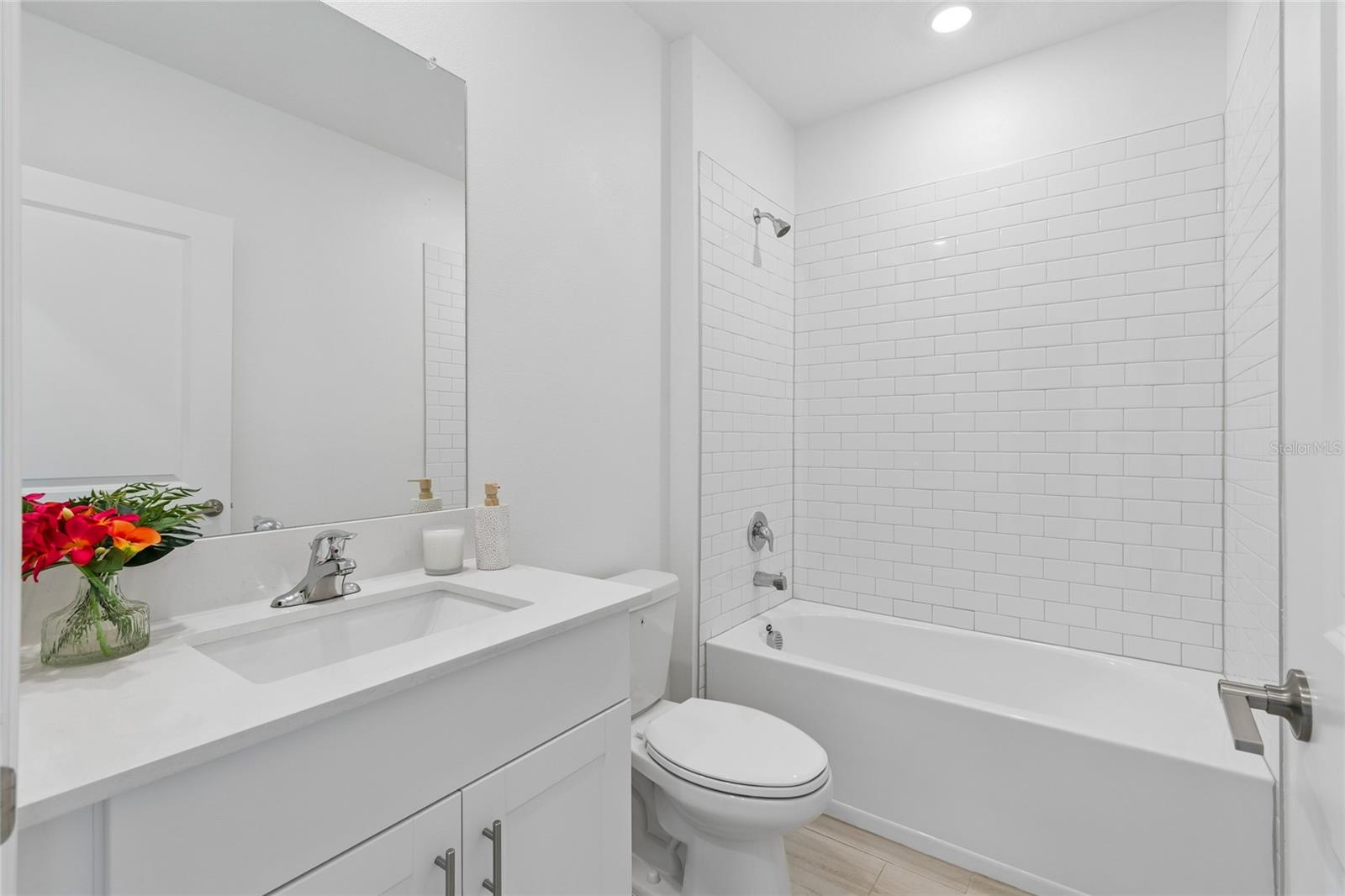 10065 GENTLE RAIN DR, LAND O LAKES, FL, 34638