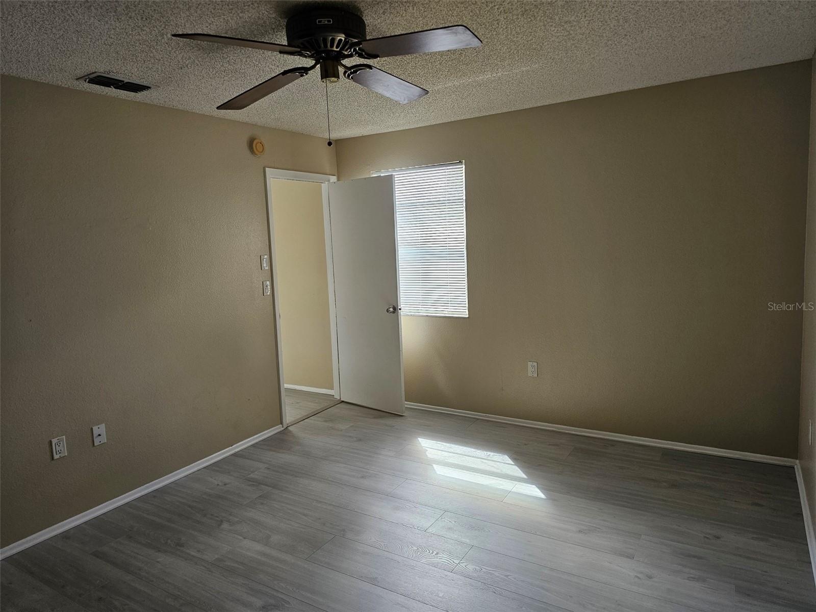3851 59TH AVE W #3851, BRADENTON, FL, 34210