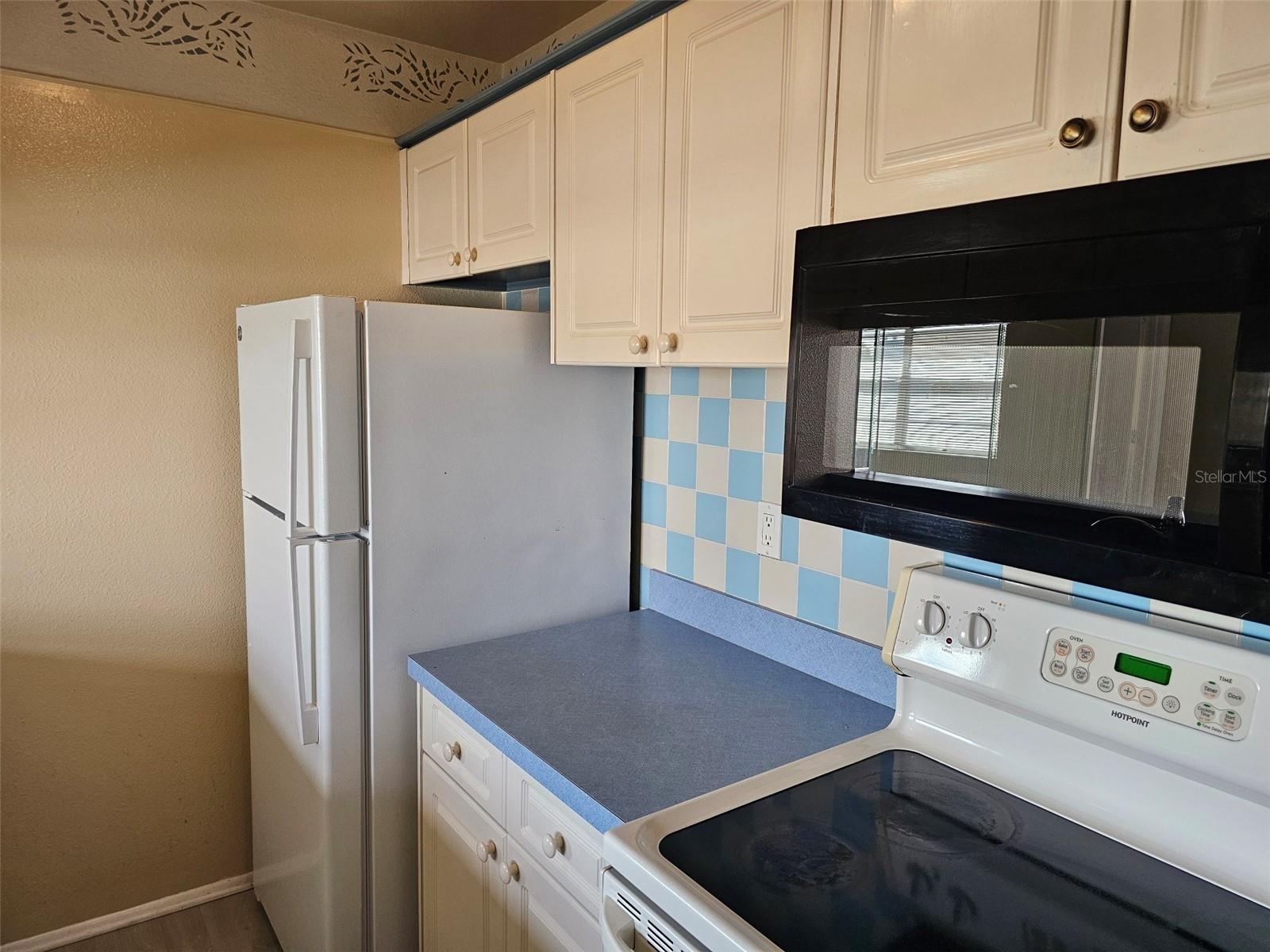 3851 59TH AVE W #3851, BRADENTON, FL, 34210
