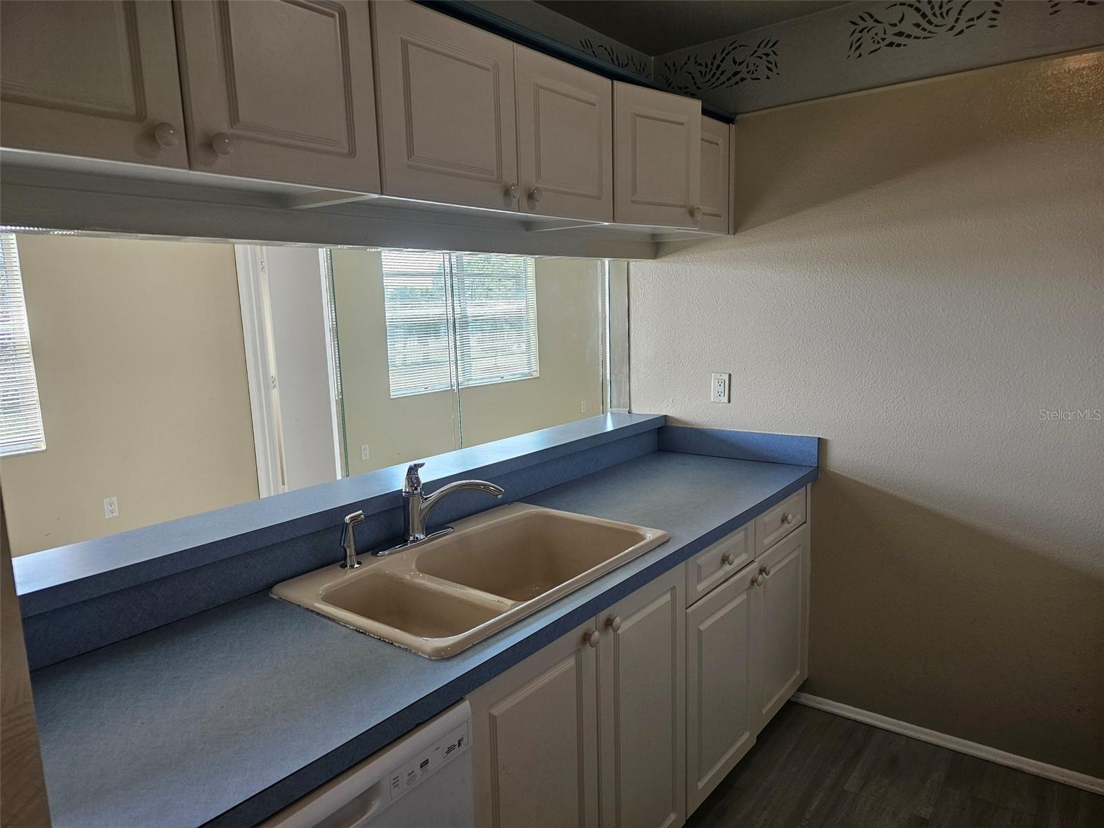 3851 59TH AVE W #3851, BRADENTON, FL, 34210