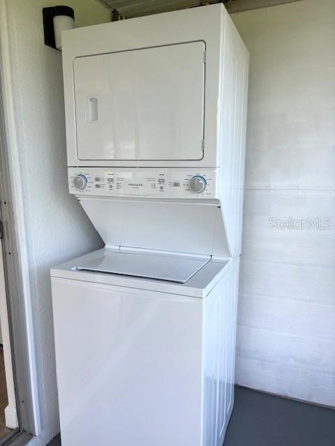 201 KINGS BLVD #19, SUN CITY CENTER, FL, 33573