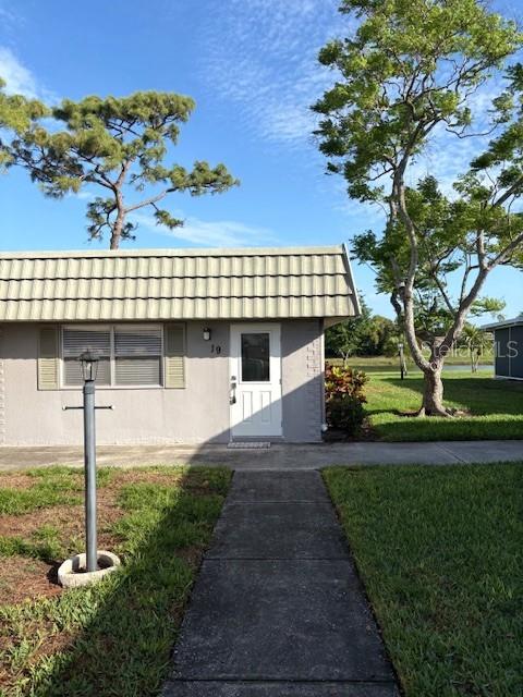 201 KINGS BLVD #19, SUN CITY CENTER, FL, 33573