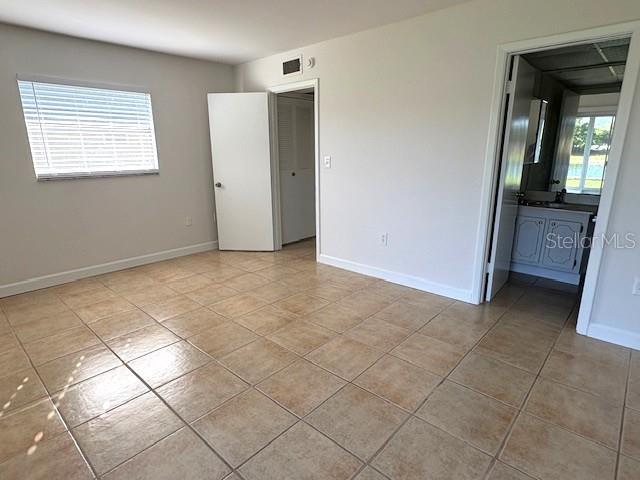201 KINGS BLVD #19, SUN CITY CENTER, FL, 33573