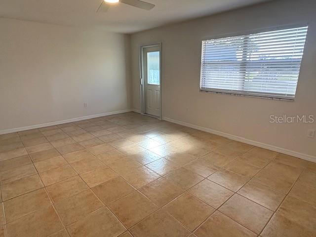 201 KINGS BLVD #19, SUN CITY CENTER, FL, 33573