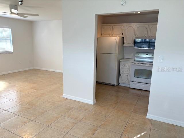 201 KINGS BLVD #19, SUN CITY CENTER, FL, 33573