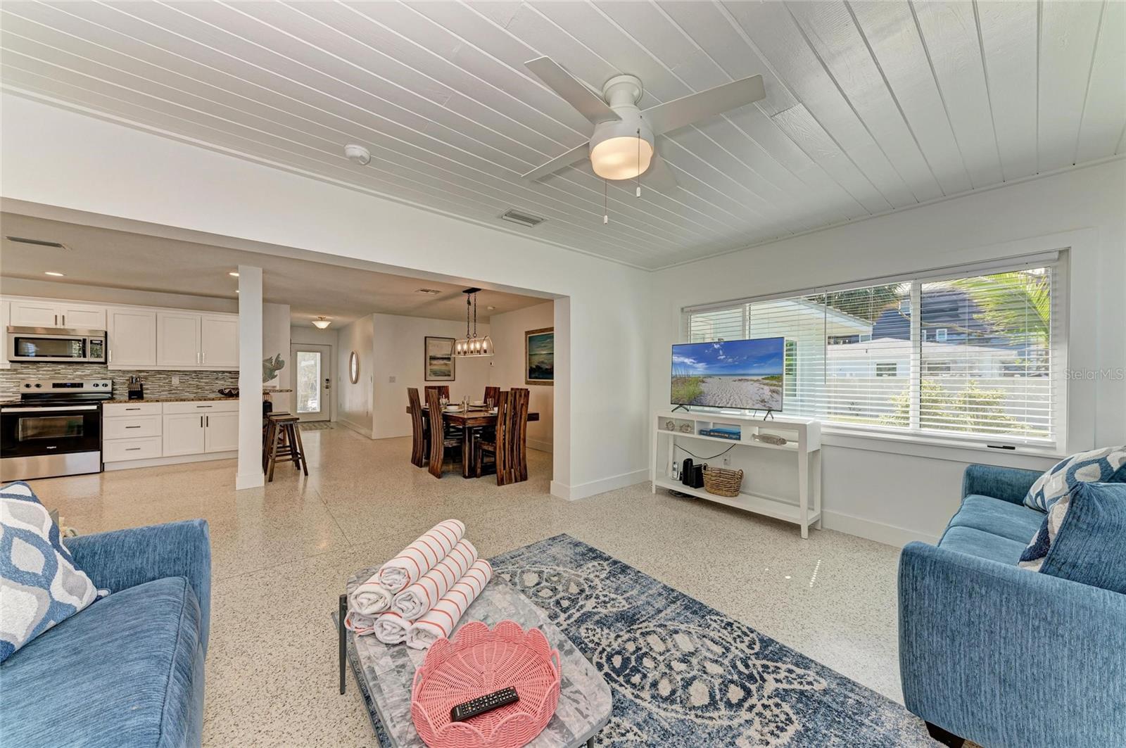 165 CRESCENT DR, ANNA MARIA, FL, 34216