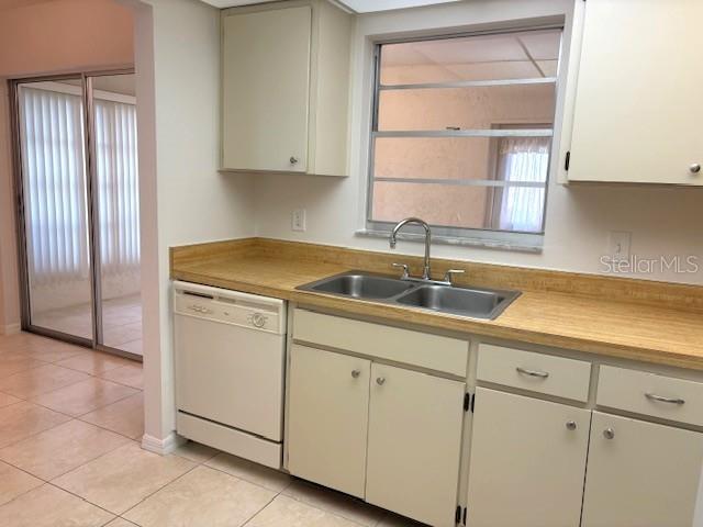 401 FELTHAM TRL #A, SUN CITY CENTER, FL, 33573