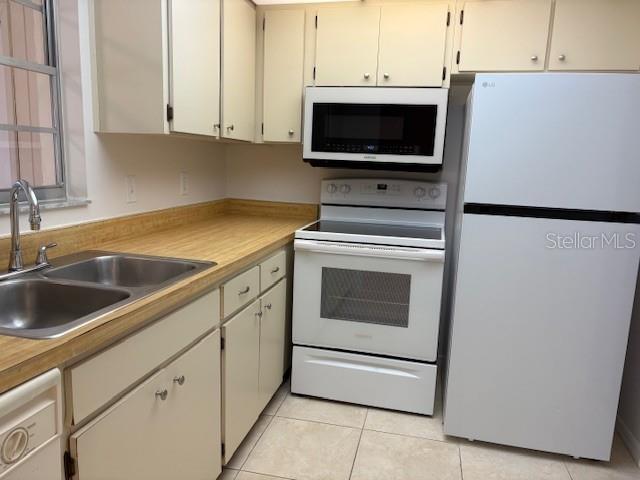 401 FELTHAM TRL #A, SUN CITY CENTER, FL, 33573