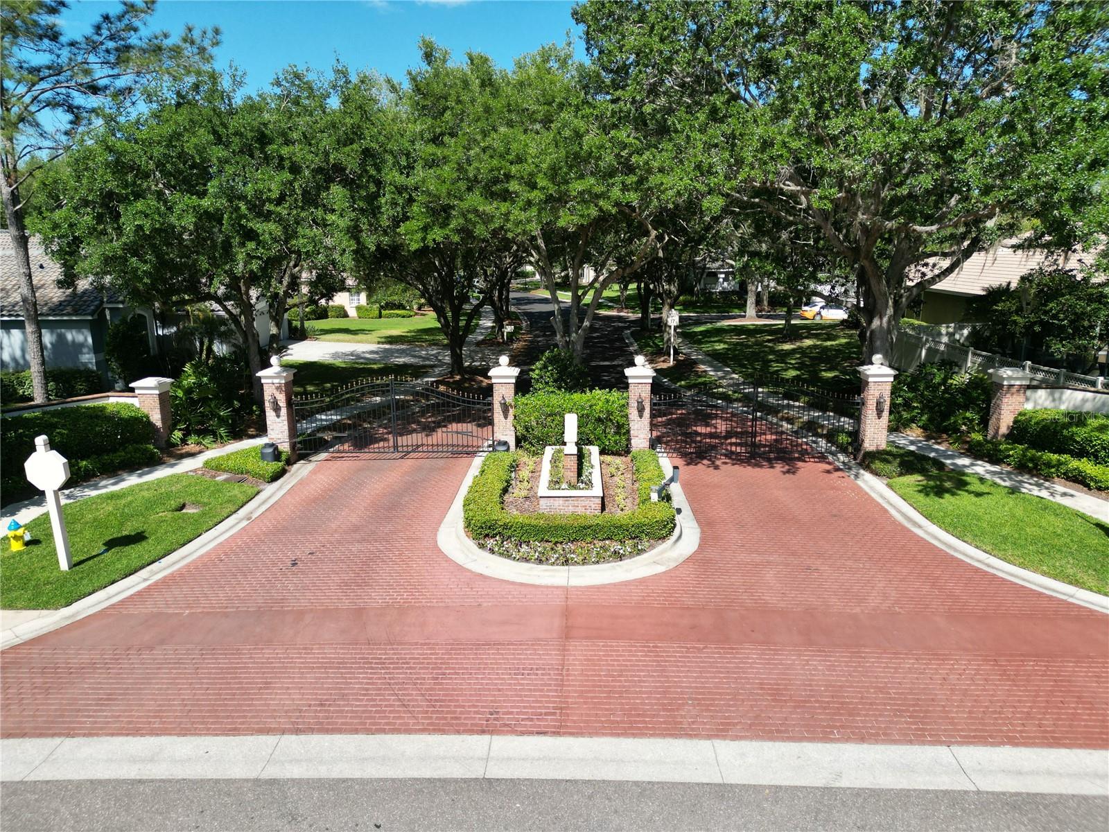 17803 HICKORY MOSS PL, TAMPA, FL, 33647