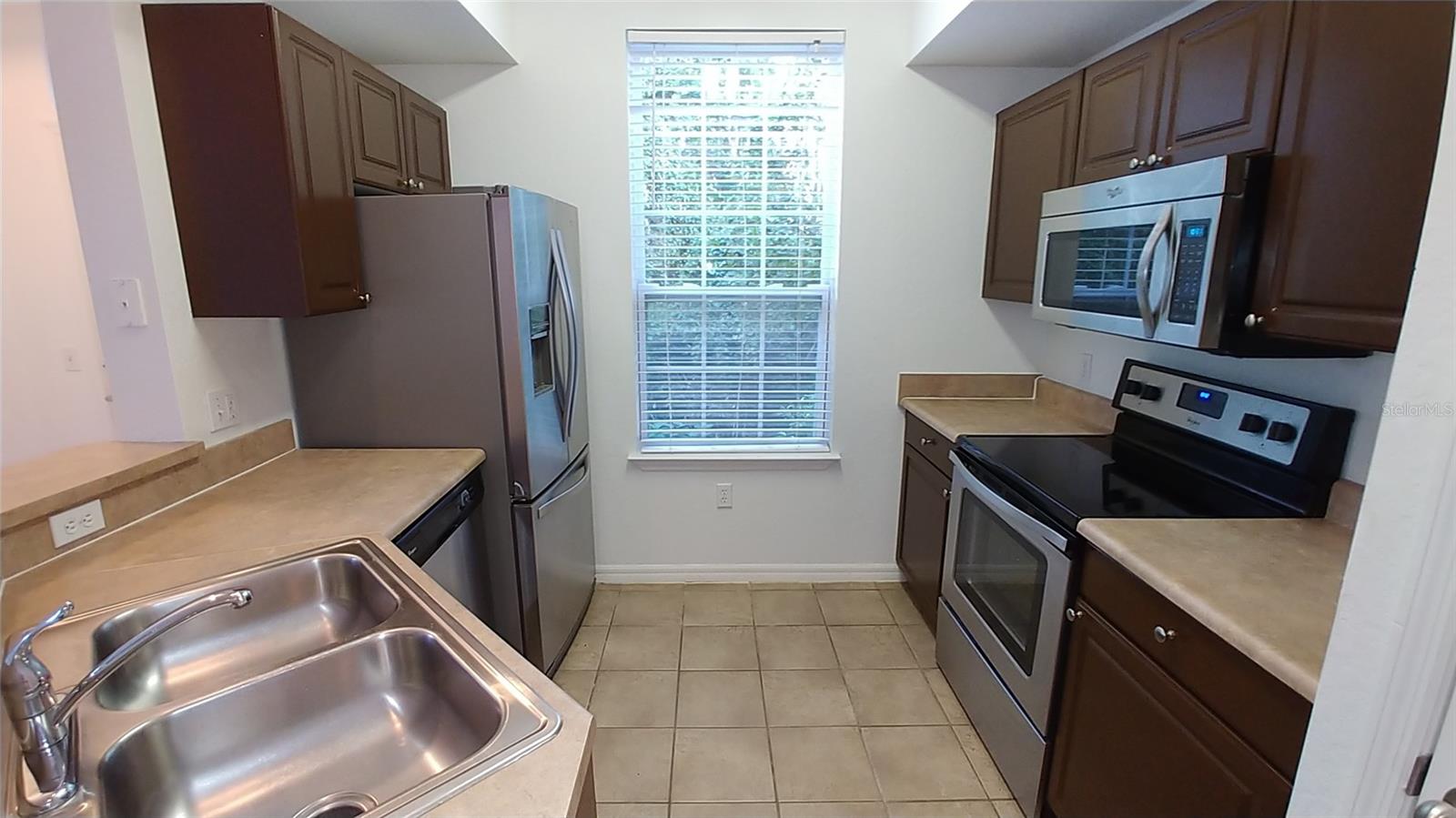 5581 ROSEHILL RD #104, SARASOTA, FL, 34233
