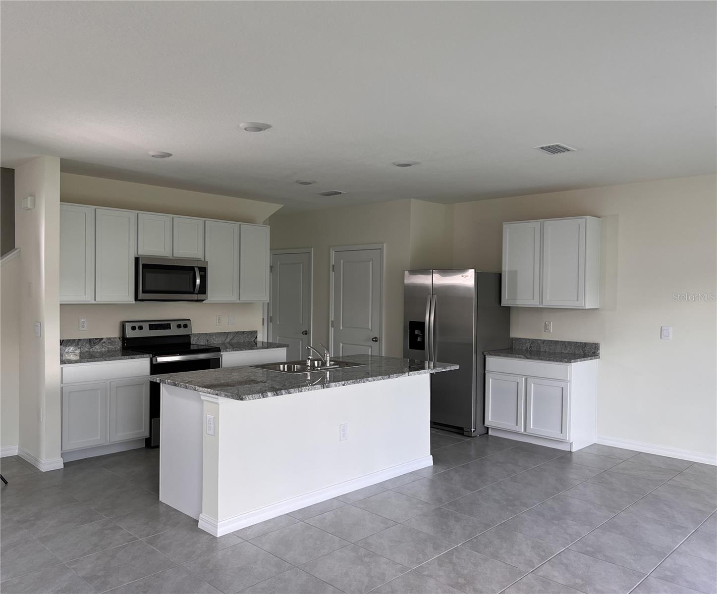 3379 SUNCOAST PLAINS DR, ODESSA, FL, 33556