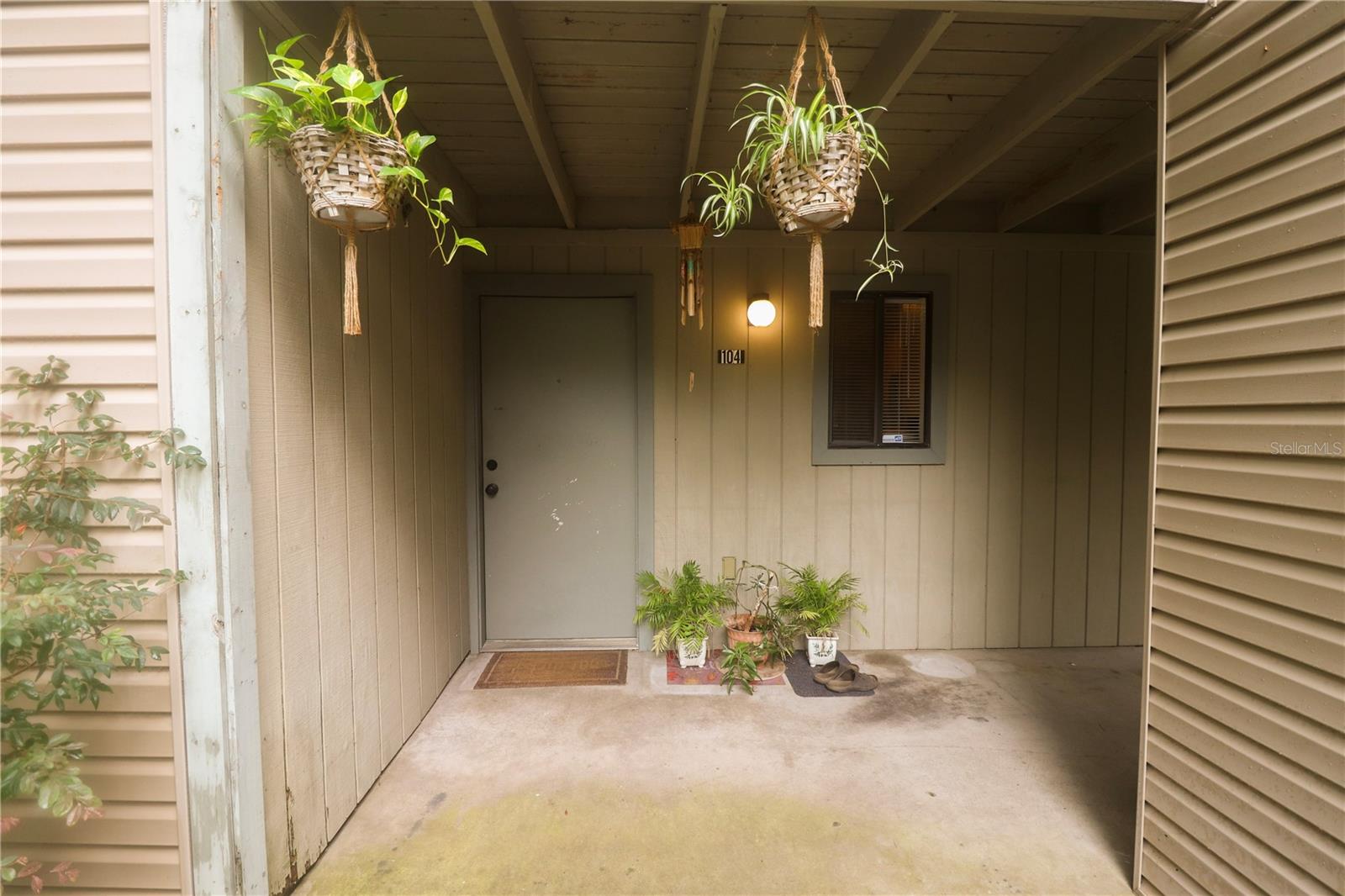 75 SE 16TH AVE #A104, GAINESVILLE, FL, 32601