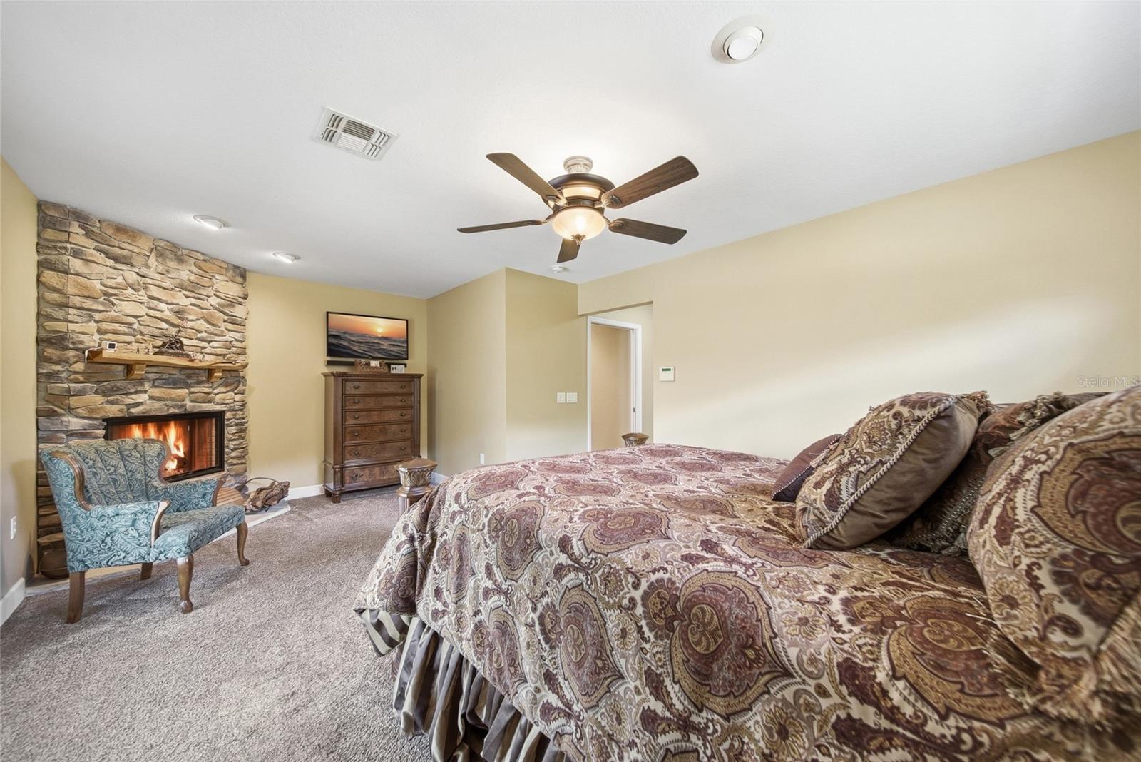 32640 BLUEBERRY HILL WAY, DADE CITY, FL, 33523