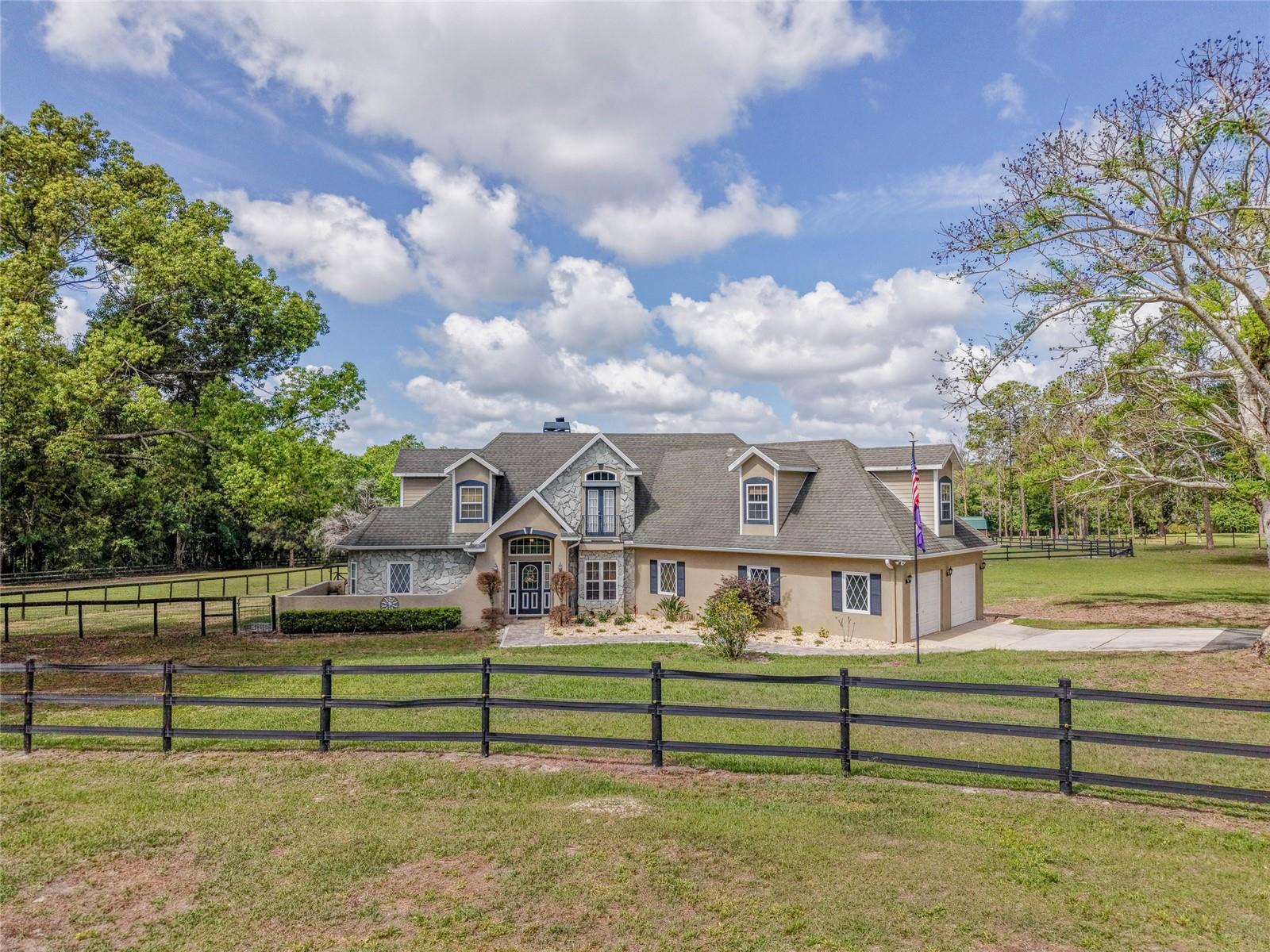 32640 BLUEBERRY HILL WAY, DADE CITY, FL, 33523