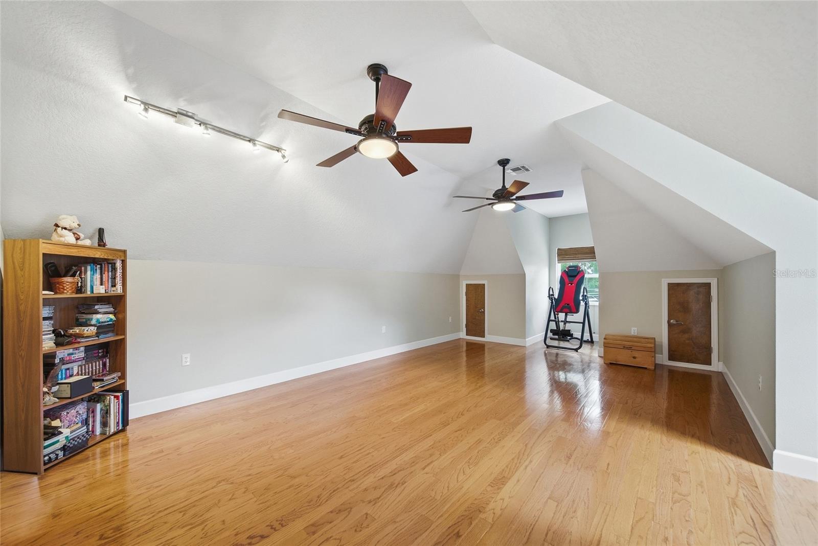 32640 BLUEBERRY HILL WAY, DADE CITY, FL, 33523