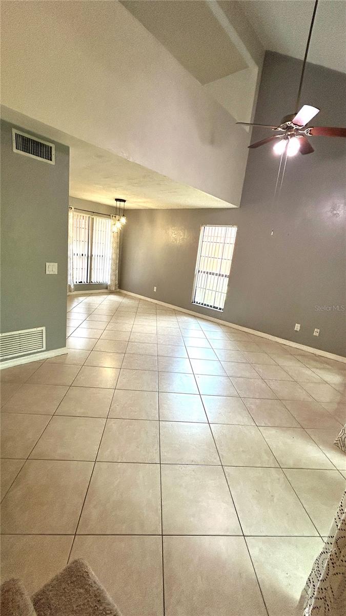 5855 SW 8TH PL, GAINESVILLE, FL, 32607