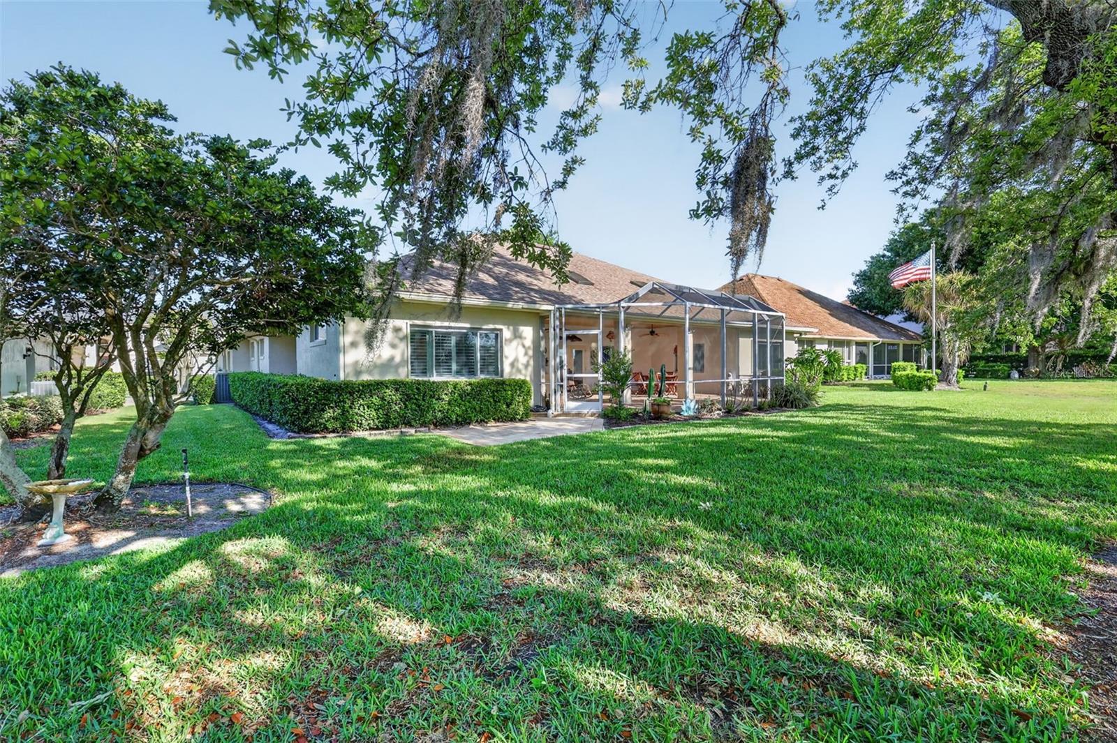 1880 EDGEWATER DR, MOUNT DORA, FL, 32757