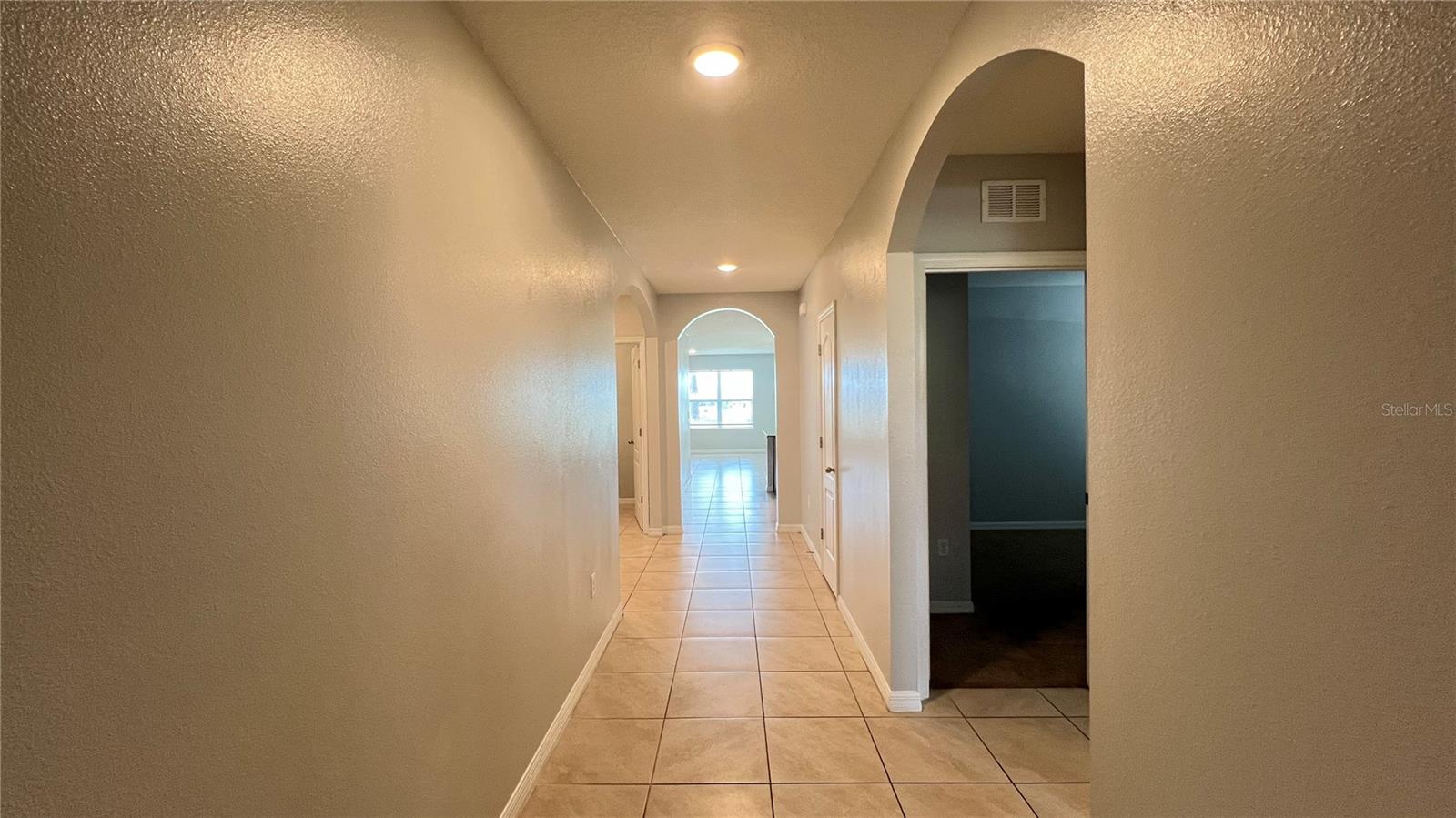 2440 WHITE POPPY DR, KISSIMMEE, FL, 34747