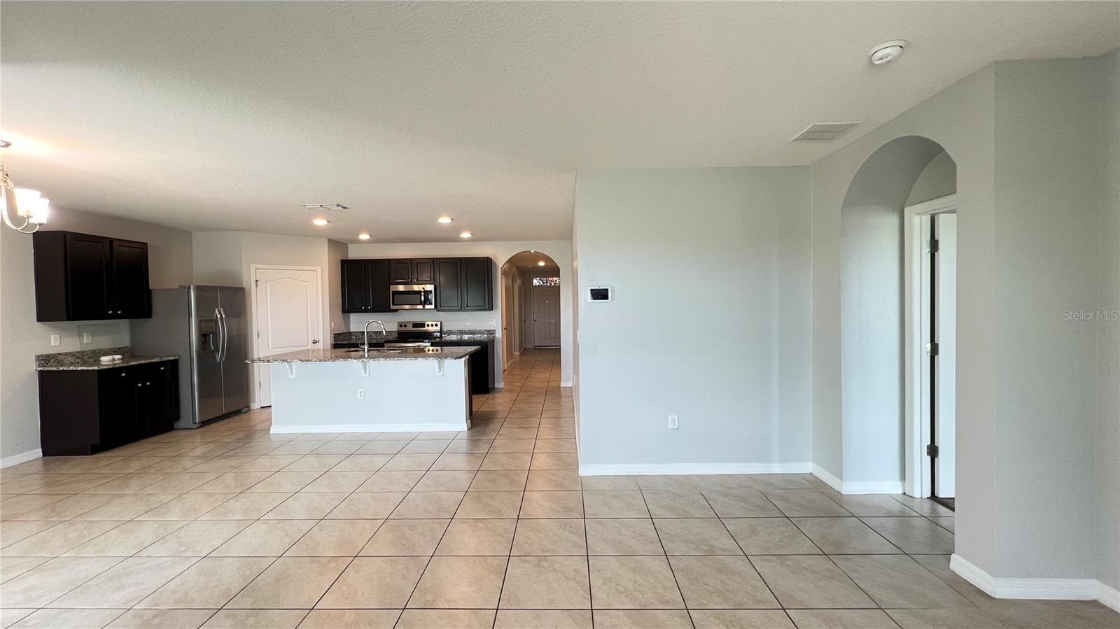 2440 WHITE POPPY DR, KISSIMMEE, FL, 34747