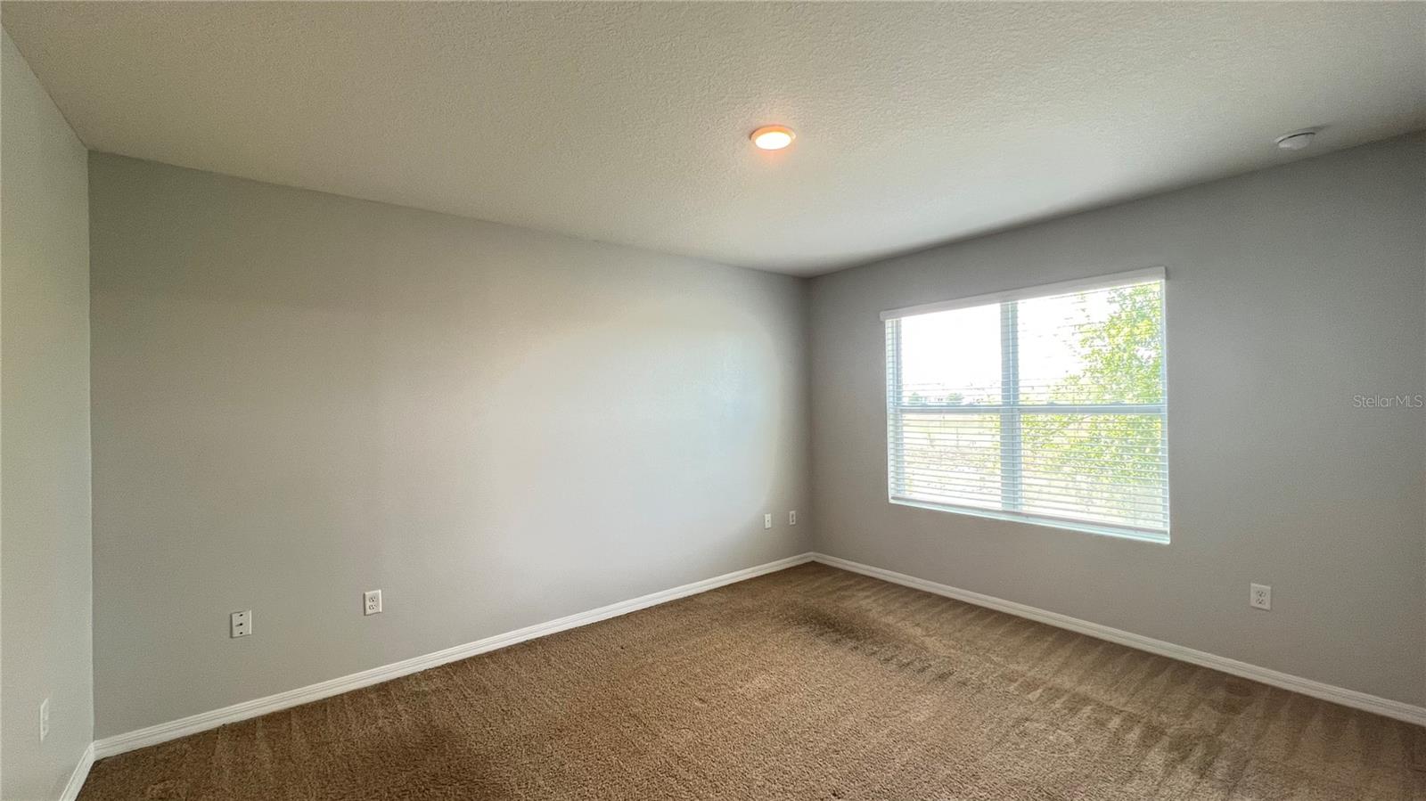 2440 WHITE POPPY DR, KISSIMMEE, FL, 34747