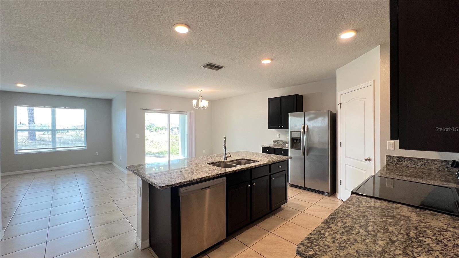 2440 WHITE POPPY DR, KISSIMMEE, FL, 34747
